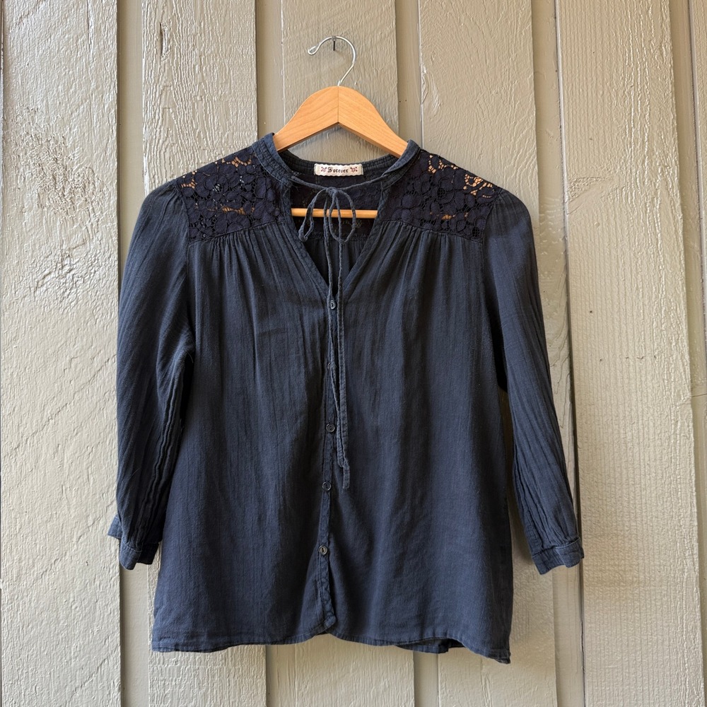 Forever 21 Lace Yoke Tie Neck Blouse Womens Small Black Gauze 3/4 Sleeve Top